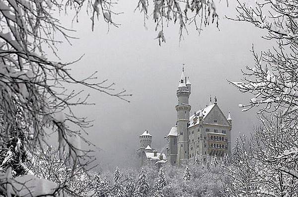 neuschwanstein-castle-lancastria-0094.jpg