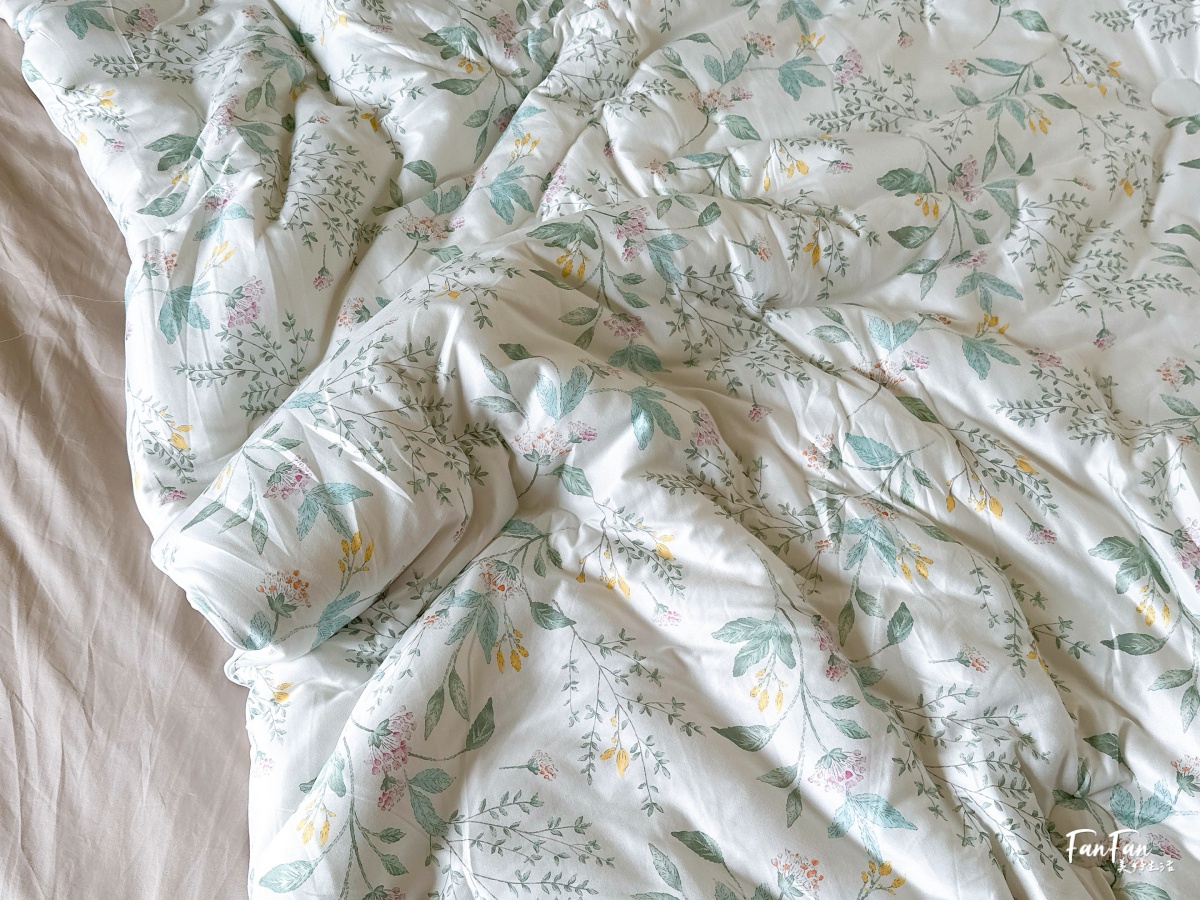 寢具推薦|格蕾寢飾365天懶懶抗菌被、可水洗暖暖被、花色豐富平價耐用的純棉床組&兒童床組,還有專屬兒童枕頭! - 第1張圖 寢具推薦|格蕾寢飾365天懶懶抗菌被、可水洗暖暖被、花色豐富平價耐用的純棉床組&兒童床組,還有專屬兒童枕頭!