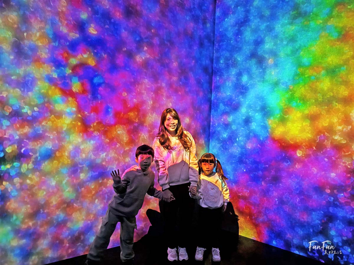 東京必去打卡景點!豐洲TeamLab Planets TOKYO DMM展覽參觀攻略!東京最夢幻的沈浸式互動藝術展覽 - 第1張圖 東京必去打卡景點!豐洲TeamLab Planets TOKYO DMM展覽參觀攻略!東京最夢幻的沈浸式互動藝術展覽