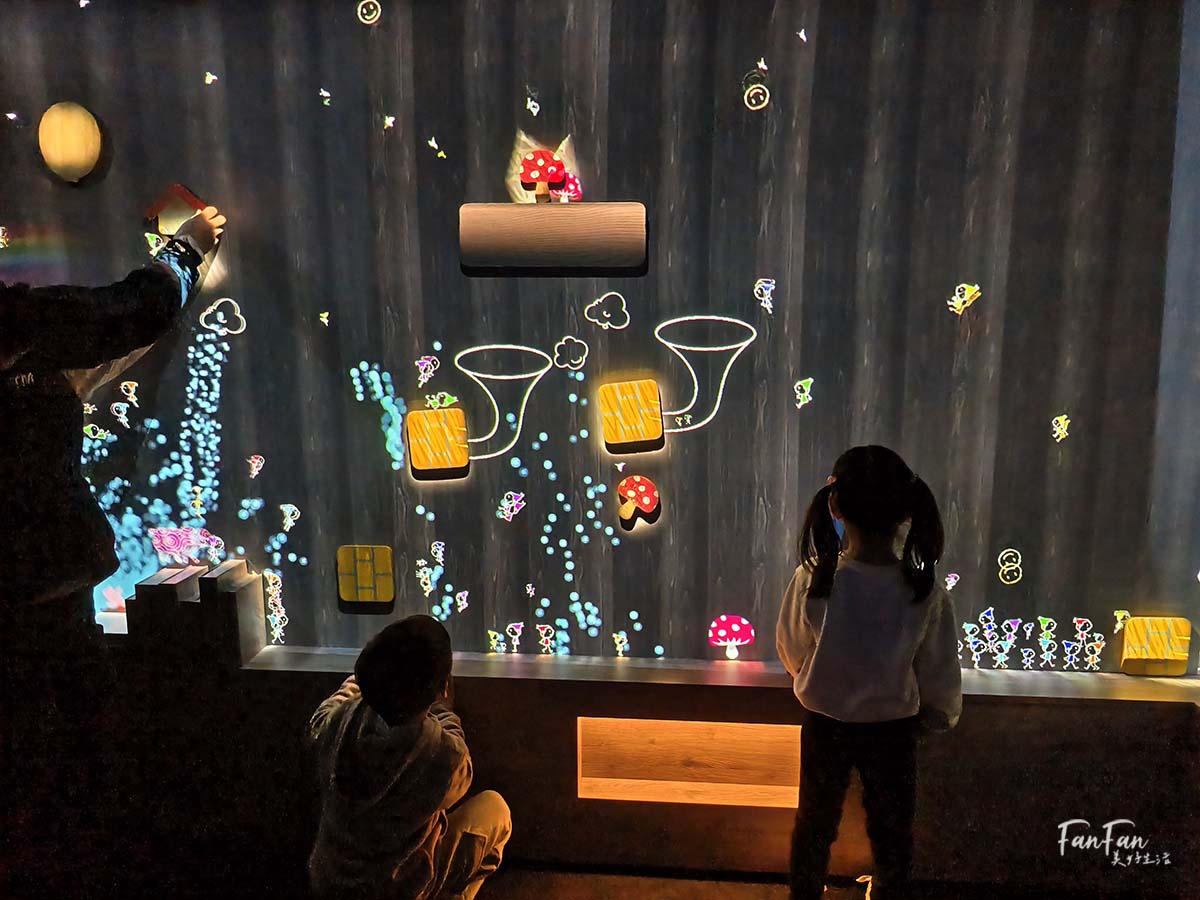 東京必去打卡景點!豐洲TeamLab Planets TOKYO DMM展覽參觀攻略!東京最夢幻的沈浸式互動藝術展覽 - 第58張圖 東京必去打卡景點!豐洲TeamLab Planets TOKYO DMM展覽參觀攻略!東京最夢幻的沈浸式互動藝術展覽