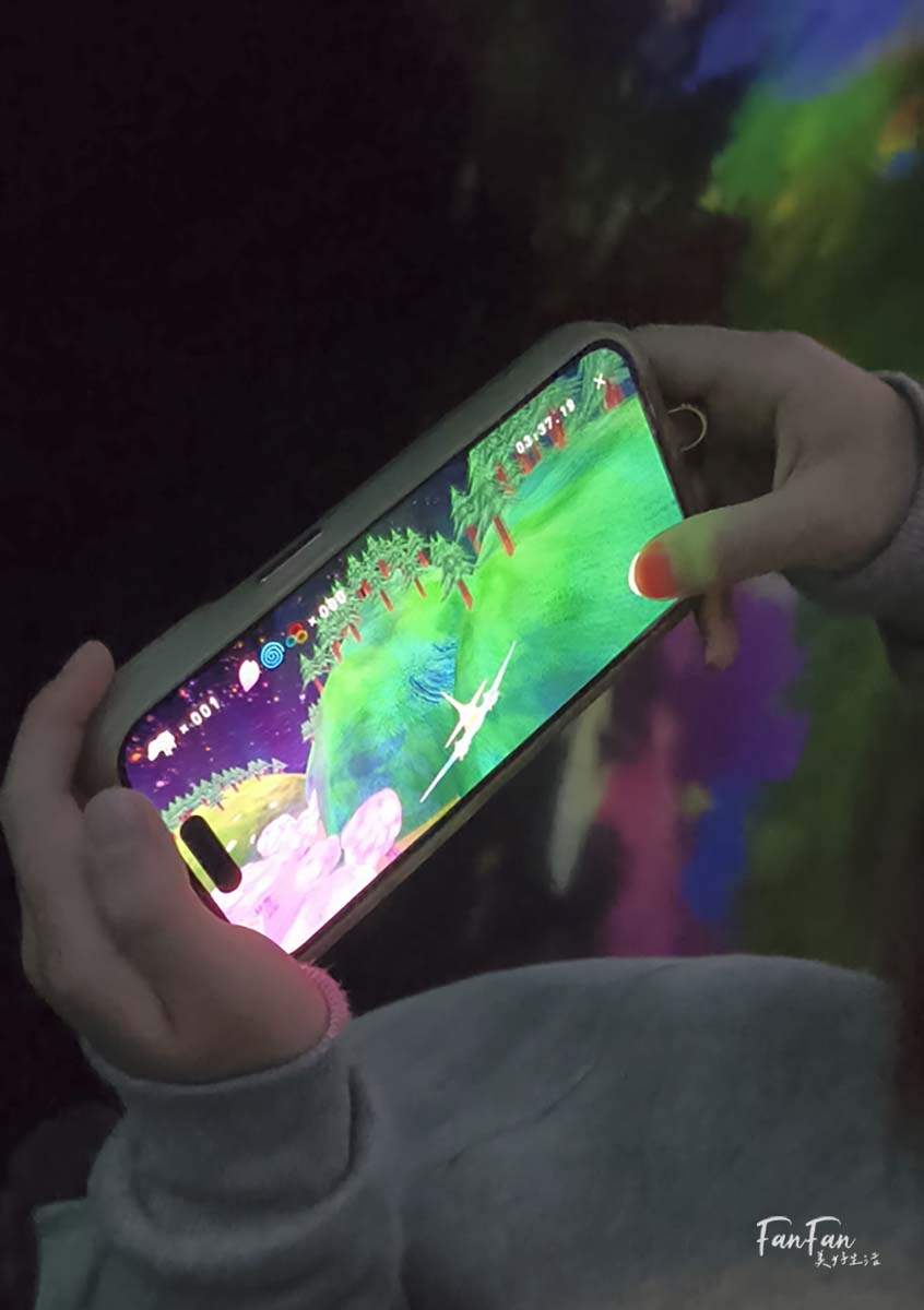 東京必去打卡景點!豐洲TeamLab Planets TOKYO DMM展覽參觀攻略!東京最夢幻的沈浸式互動藝術展覽 - 第64張圖 東京必去打卡景點!豐洲TeamLab Planets TOKYO DMM展覽參觀攻略!東京最夢幻的沈浸式互動藝術展覽