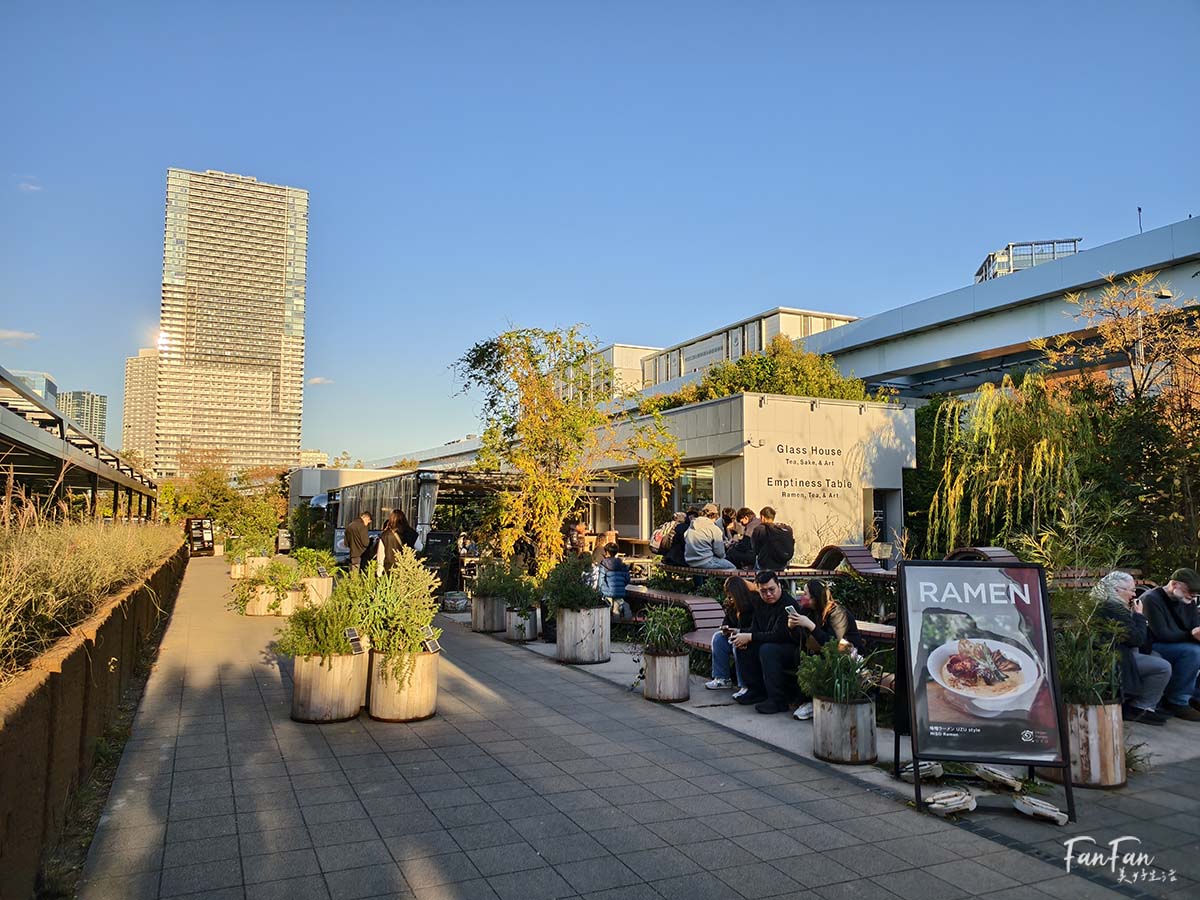 東京必去打卡景點!豐洲TeamLab Planets TOKYO DMM展覽參觀攻略!東京最夢幻的沈浸式互動藝術展覽 - 第65張圖 東京必去打卡景點!豐洲TeamLab Planets TOKYO DMM展覽參觀攻略!東京最夢幻的沈浸式互動藝術展覽